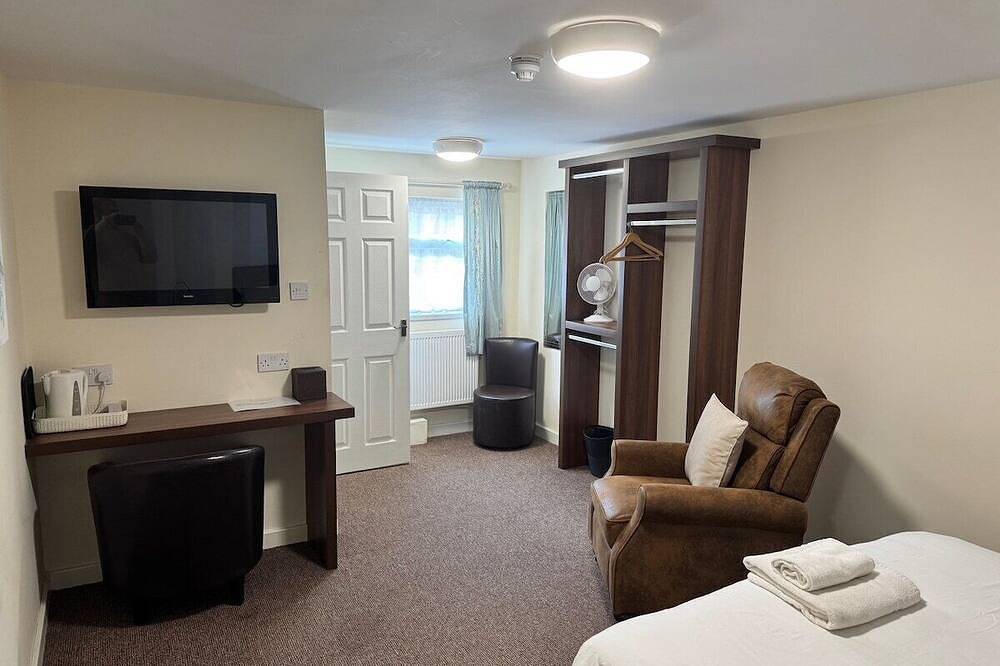 Ganze Wohnung, Studio-Ensuite mit Dusche-Klassisch in Yarm, Stockton-on-Tees