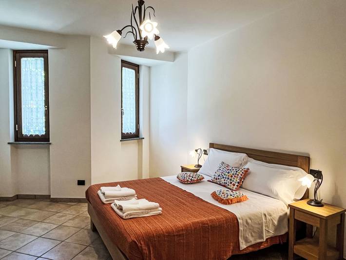 Ferienwohnung für 4 Personen, mit Balkon und Terrasse sowie Garten und Ausblick in Savona - 3