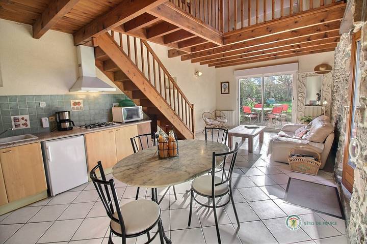 Gîte pour 4 personnes, avec jardin et terrasse à Plurien - 4
