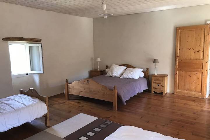 Ferienhaus Bernadelle Baragnas im Herzen der Cevennen, Internet-Pool in Saint-Jean-du-Gard, Cevennen