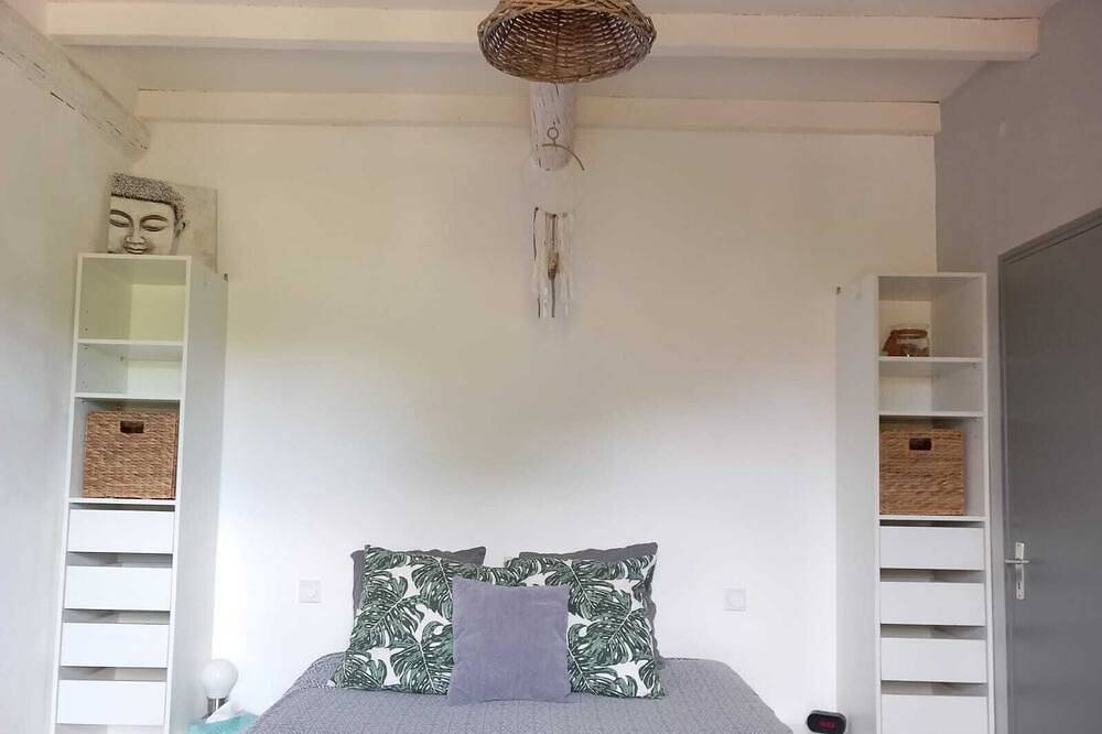 1 bedroom bed & breakfast in volx in Volx, Parc naturel régional du Luberon