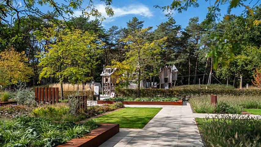Location de vacances pour 5 personnes, avec jardin et piscine à Veldhoven - 2