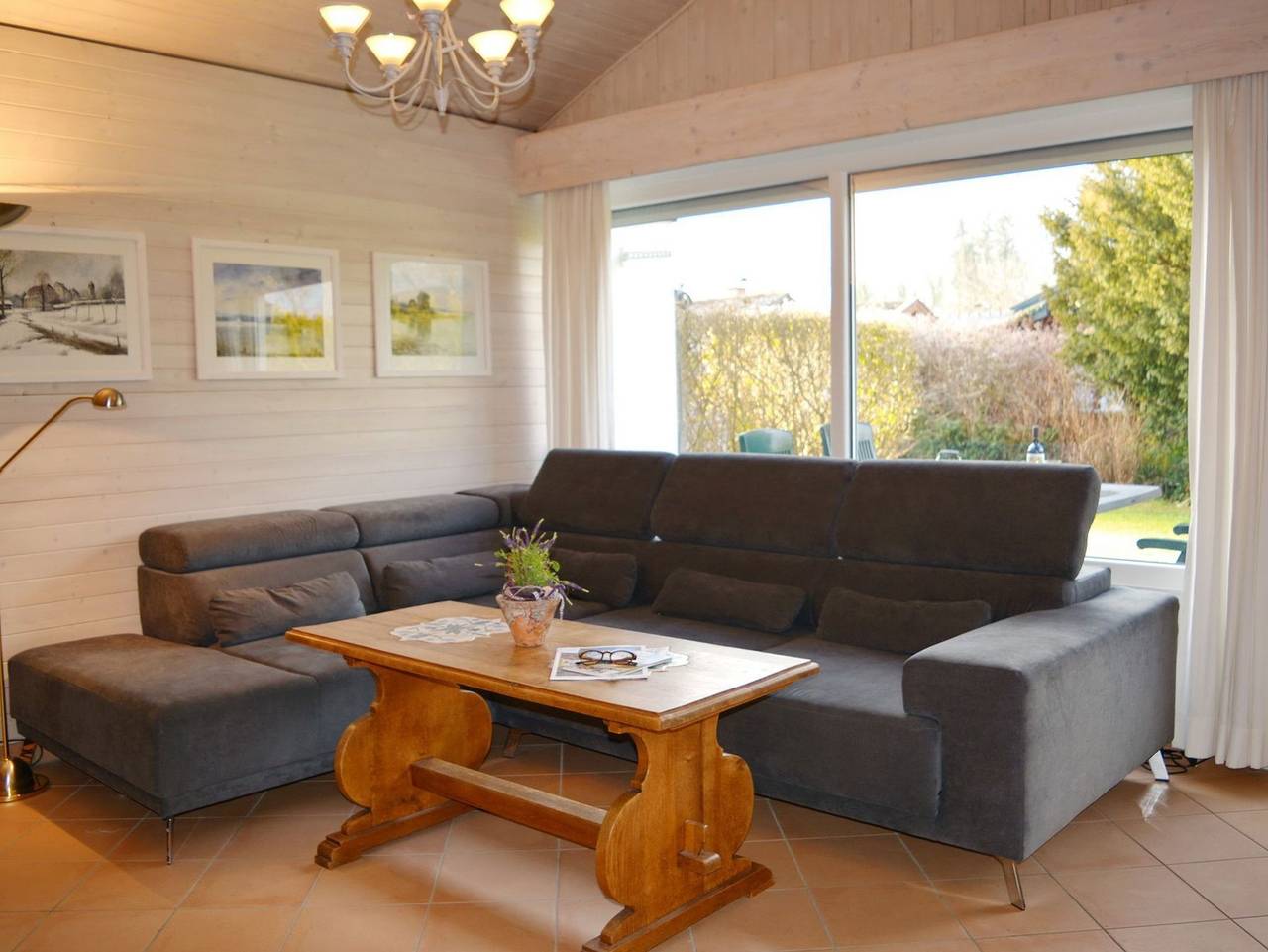 Haus Maja - Haus Maia - in ruhiger Lage nahe am Chiemsee und dem Naturschutzgebiet in Prien, Prien am Chiemsee