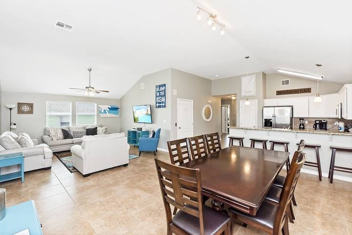 Vacation house for 10 people, with balcony in Port Aransas