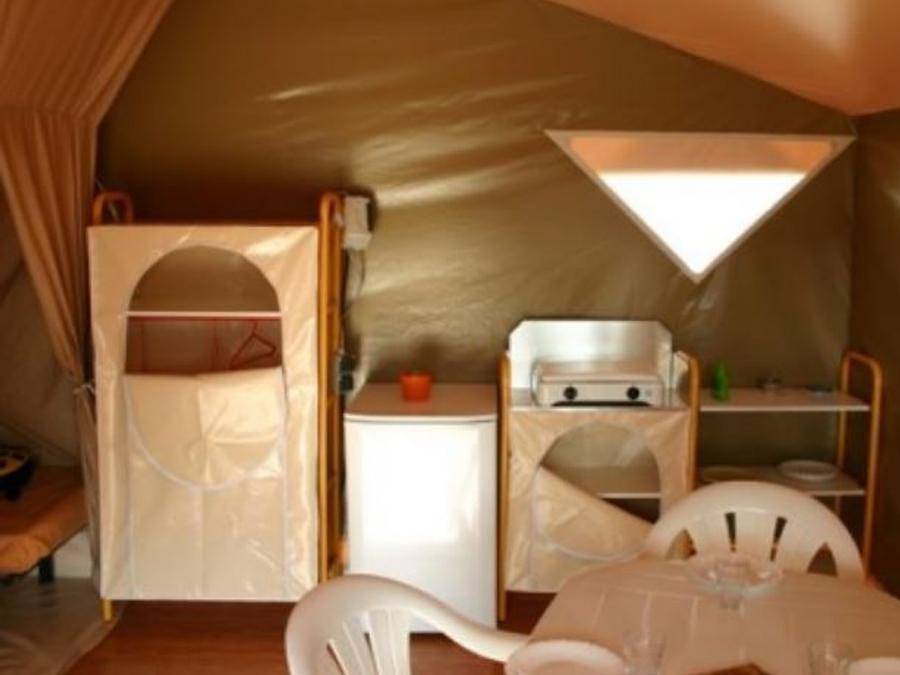Camping de Keralouet - Bungalowzelt 4 personen - Kanada (ohne Sanitäranlagen) in Plobannalec-Lesconil, Quimper und Umgebung