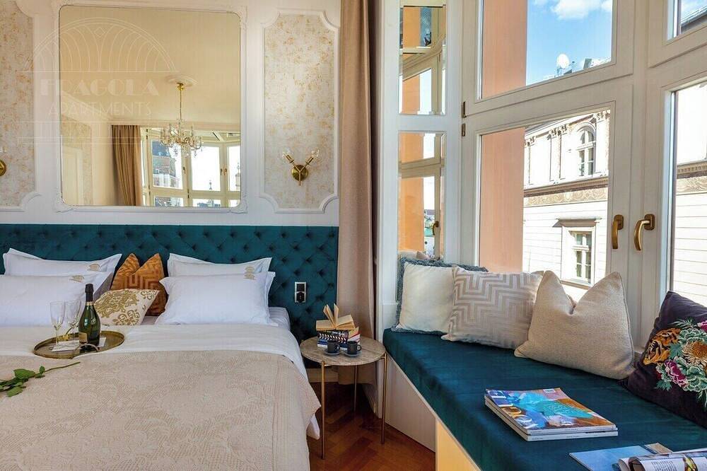 Appartement entier, Feniks Lagoon apartment -the best Main Square view in Cracovie, Petite-Pologne