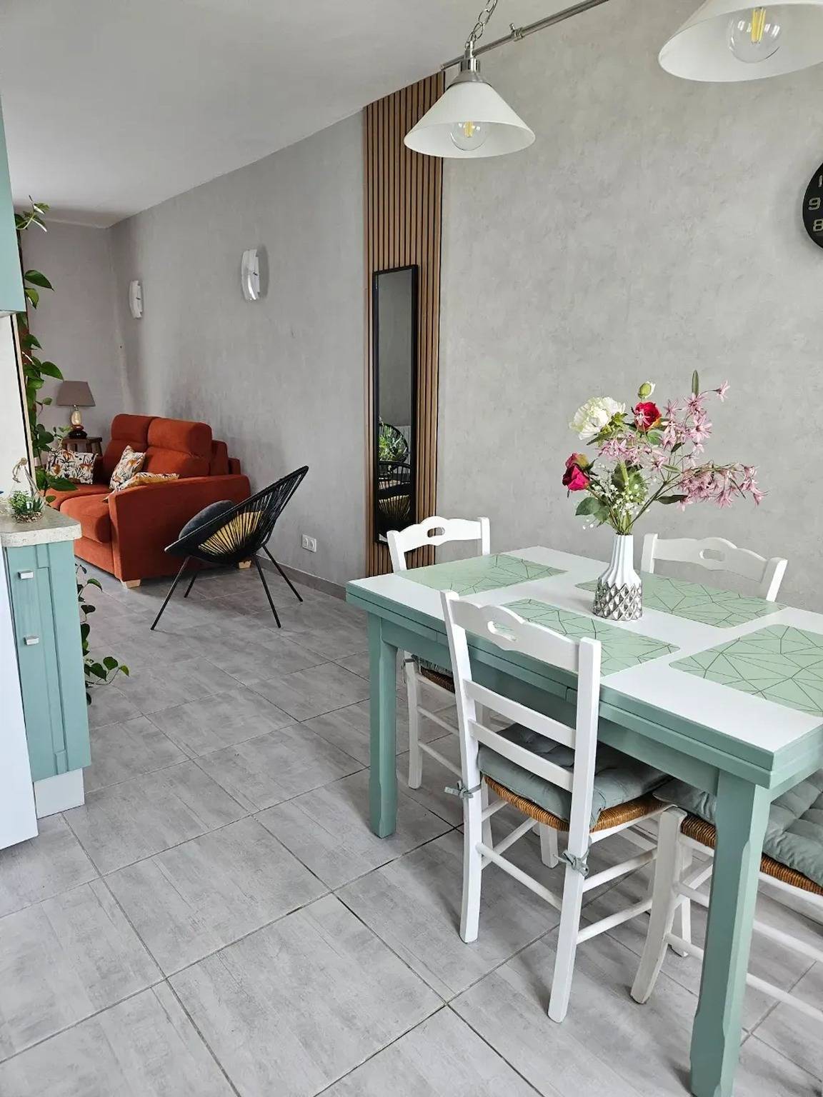 Casa acogedora en Grossouvre 90 m² jardín in Grossouvre, Saint-Amand-Montrond
