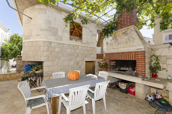 Estudio entero, Estudio para 2 personas con terraza in Supetar, Brac