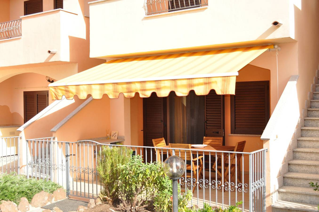 Ganze Wohnung, Apartment 'La Rosa Dei Venti' mit Gemeinschaftspool und Klimaanlage in Viddalba, Sassari Provinz