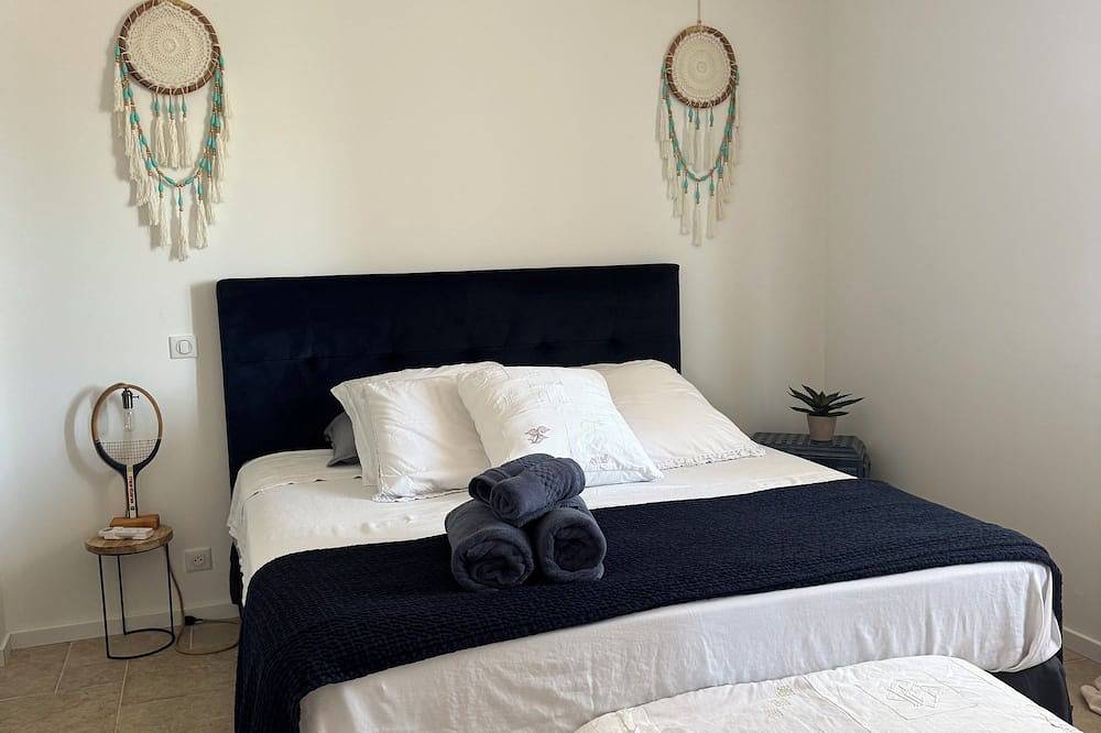 Apartamento entero, Well-being guaranteed in a little corner of paradise 8 minutes from Ajaccio in Alata, Region de Ajaccio