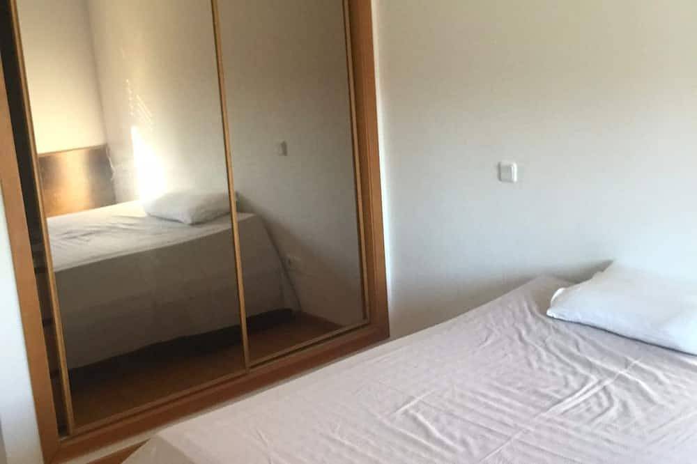 Entire apartment, Apartment 8 min. from City Center room in Coimbra, Coimbra District