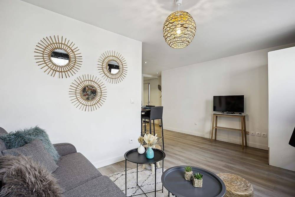 Entire apartment, Tbs 144 - Cosy cocoon in Asnières-sur-Seine in Asnières-sur-Seine, Hauts-de-Seine