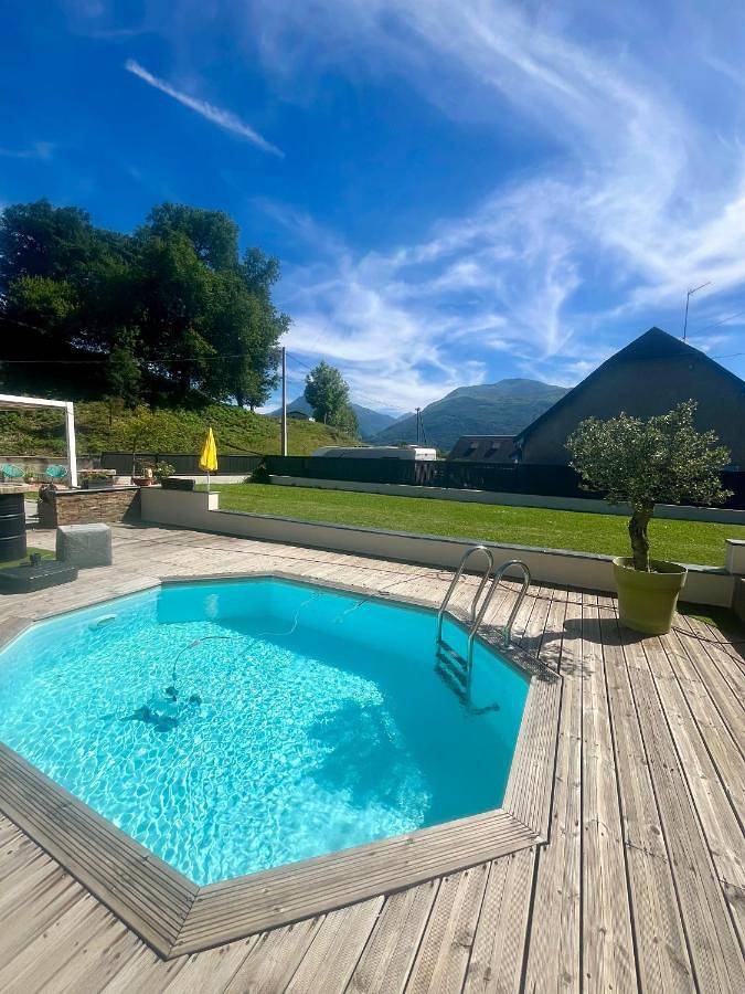 Maison de vacances pour 8 personnes, avec vue ainsi que jardin et piscine