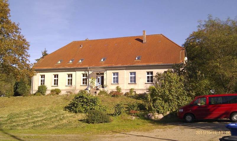 Ferienwohnung für 4 Personen, mit Garten und Ausblick, mit Haustier in Görmin