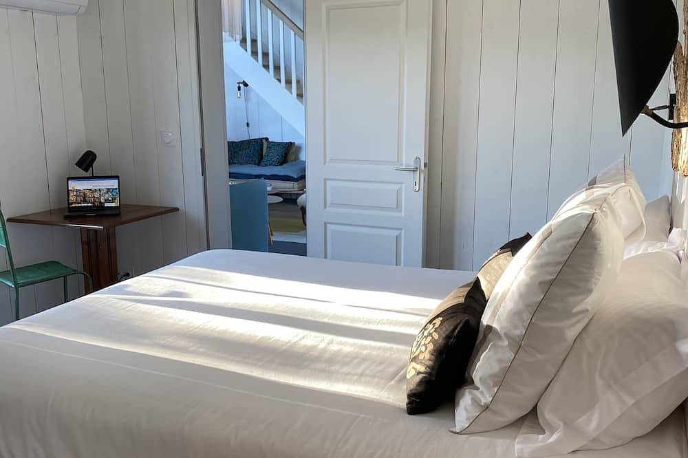 Au Cap Ferret. Adorable Villa vue bassin 200 m de la plage in Claouey, Lège-Cap-Ferret