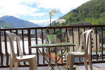 Gîte pour 2 personnes, avec terrasse et vue à Bagnères-de-Luchon