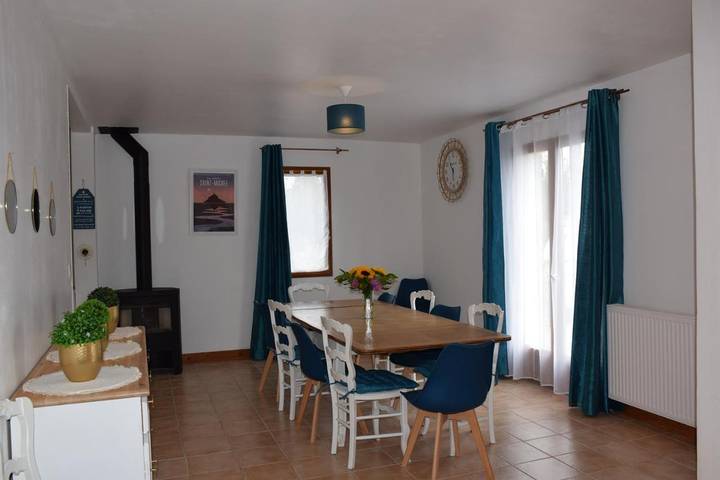 Location de vacances pour 11 personnes, avec jardin, adapté aux familles à Saint-Jean-le-Thomas - 3