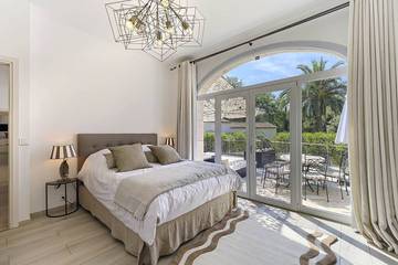 Villa pour 16 Personnes dans La Colle-sur-Loup, Région de Cannes, Photo 3