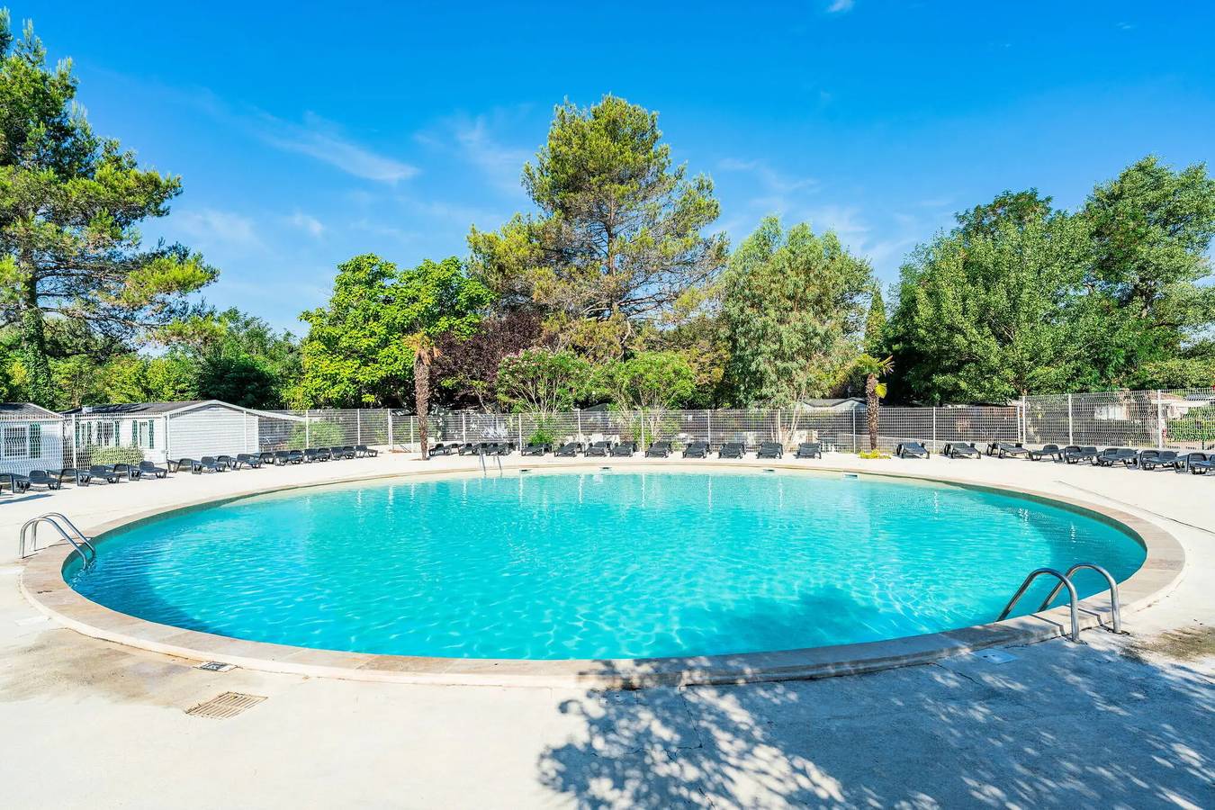 Mobil-home Classic 3 pièces 4 personnes in La Roque-d'Anthéron, Région d'Aix-en-Provence