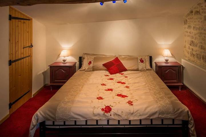 Gîte pour 6 personnes à Saint-Hilaire-des-Loges - 2