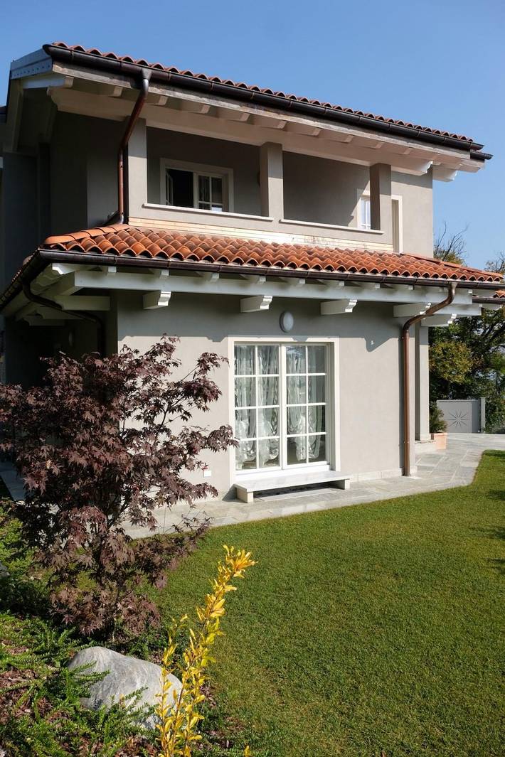 Ferienhaus für 4 Personen, mit Ausblick und Seeblick sowie Balkon und Garten am Lago Maggiore - 4