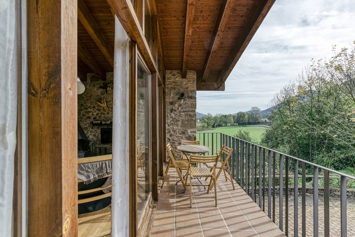 Chalet para 5 personas, con Balcón y Jardín en Garrotxa - 4