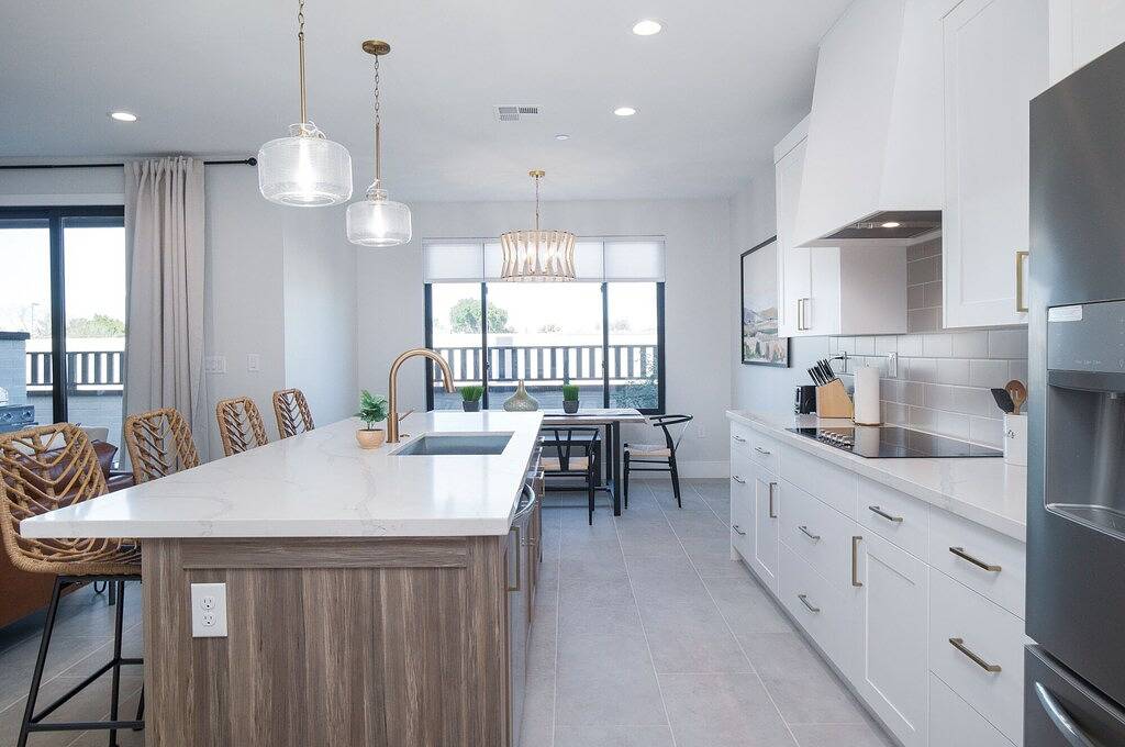 Brand New Townhome in the heart of Downtown Gilbert in Gilbert, Maricopa County