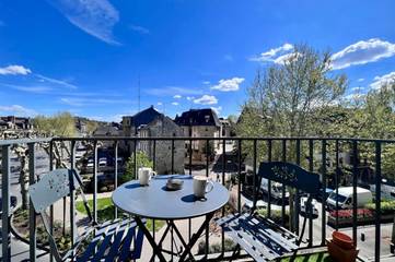 Gîte pour 2 personnes, avec balcon dans Office De Tourisme De Brive La Gaillarde