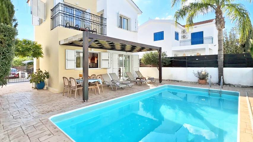 Casa vacanza per 4 persone, con Balcone e Giardino in Cipro