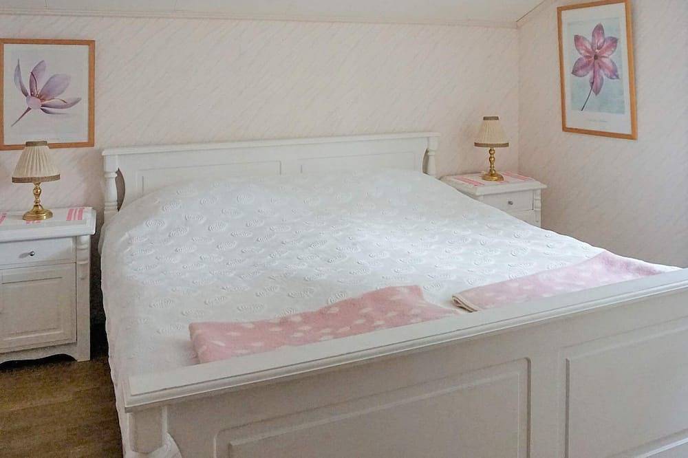 6 Personen Ferienhaus in Trollhättan in Trollhättan, Västergötland