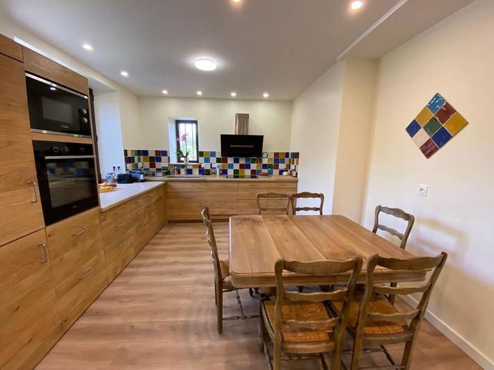 Location de vacances pour 6 personnes, avec piscine et terrasse, animaux acceptés à Salles-Courbatiès - 4