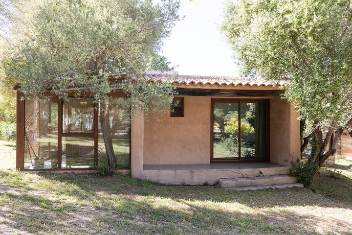 Location de vacances pour 5 personnes, avec bassin pour enfant ainsi que jardin et sauna, animaux acceptés à Palasca