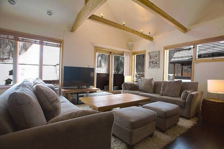 Vacation rental for 6 people, with hot tub and balcony, with pets in Telluride