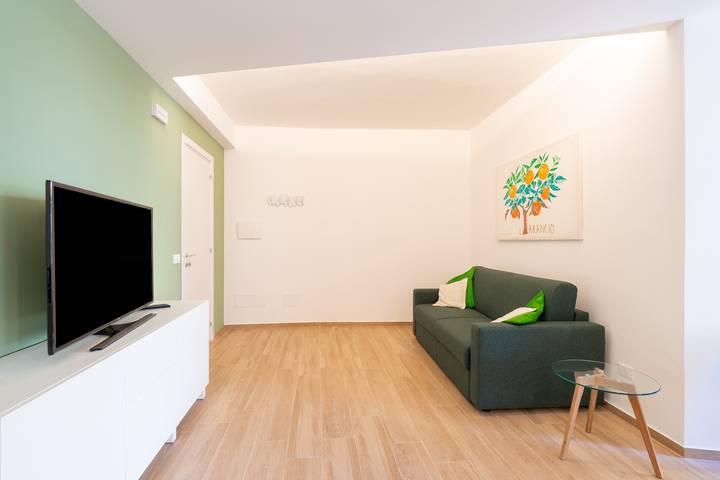 Ganze Wohnung, Apartment 'Capitan Trinchetto Agave' mit Bergblick, privater Terrasse und Wlan in Trapani, Trapani Provinz
