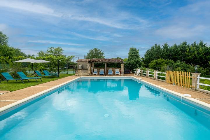 Gîte pour 5 personnes, avec piscine, adapté aux familles dans Mareuil en Périgord - 4