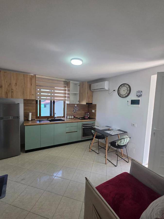 Maison d’hôte pour 2 personnes, avec jardin ainsi que terrasse et vue à Tirana - 4
