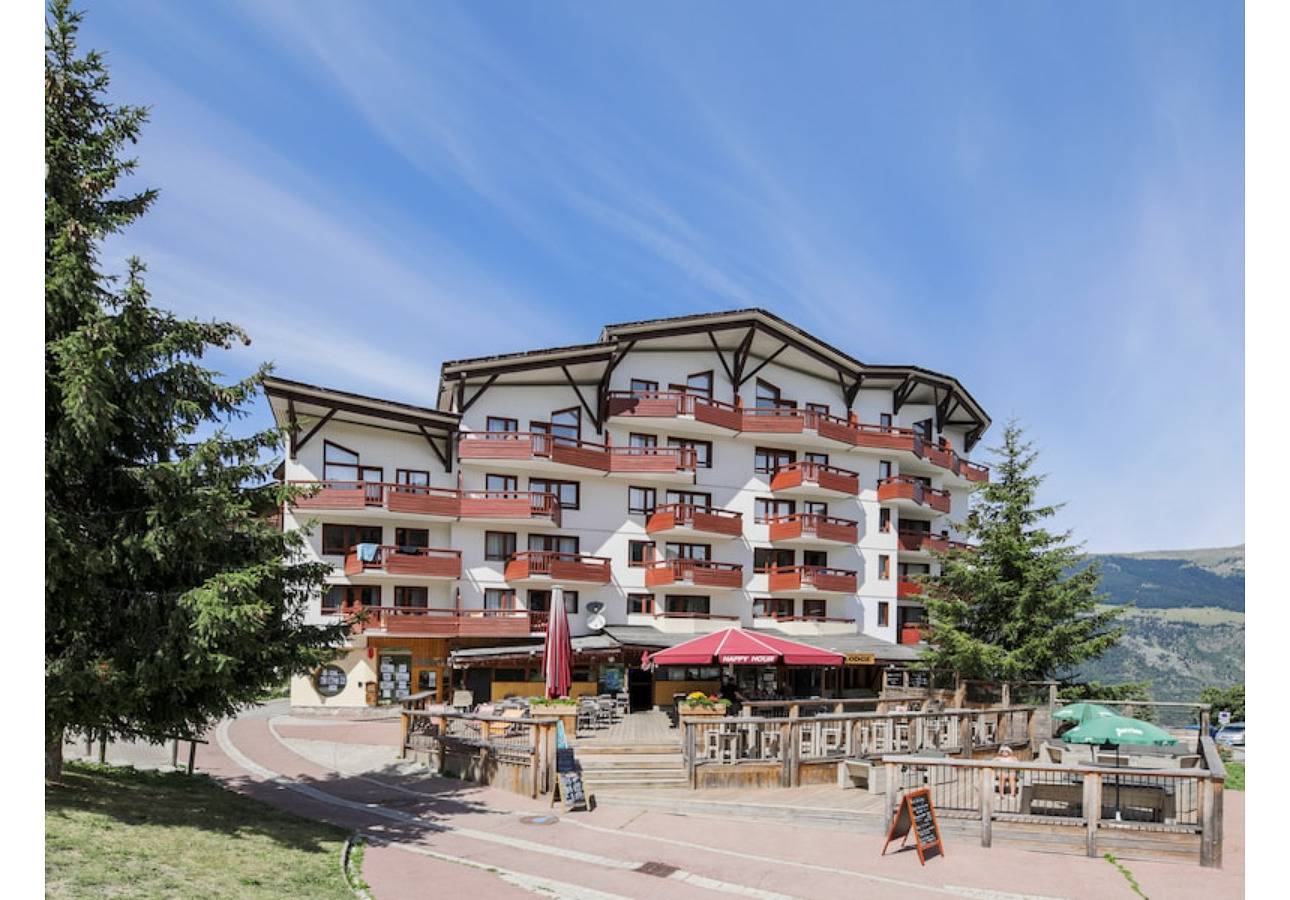 Appartement entier, Le Britania 2p4p in La Tania, La Perrière