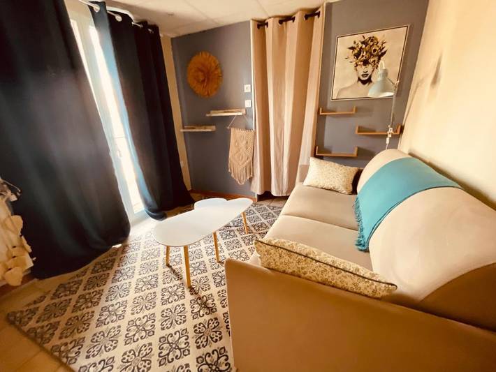 Ferienwohnung für 2 Personen, mit Pool und Garten sowie Ausblick - 1