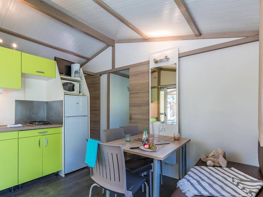 Camping Neptuno  - Chalet 5 personen - Chalet | Classic | 2 Schlafz. | 5 Pers. | Erhöhte Terrasse in Pals, Costa Brava