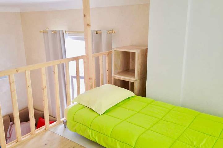 Entire apartment, Flat in Beausoleil, Monaco for 2-4 people with sea view terrace & paying parking in Beausoleil, Mediterranean Coast (France)