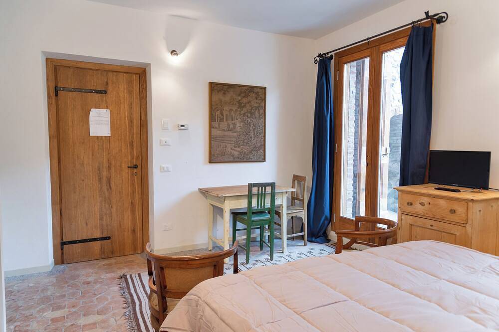 Ganze Wohnung, Camera dello Stalliere - Pescate - Lecco in Pescate, Comer See