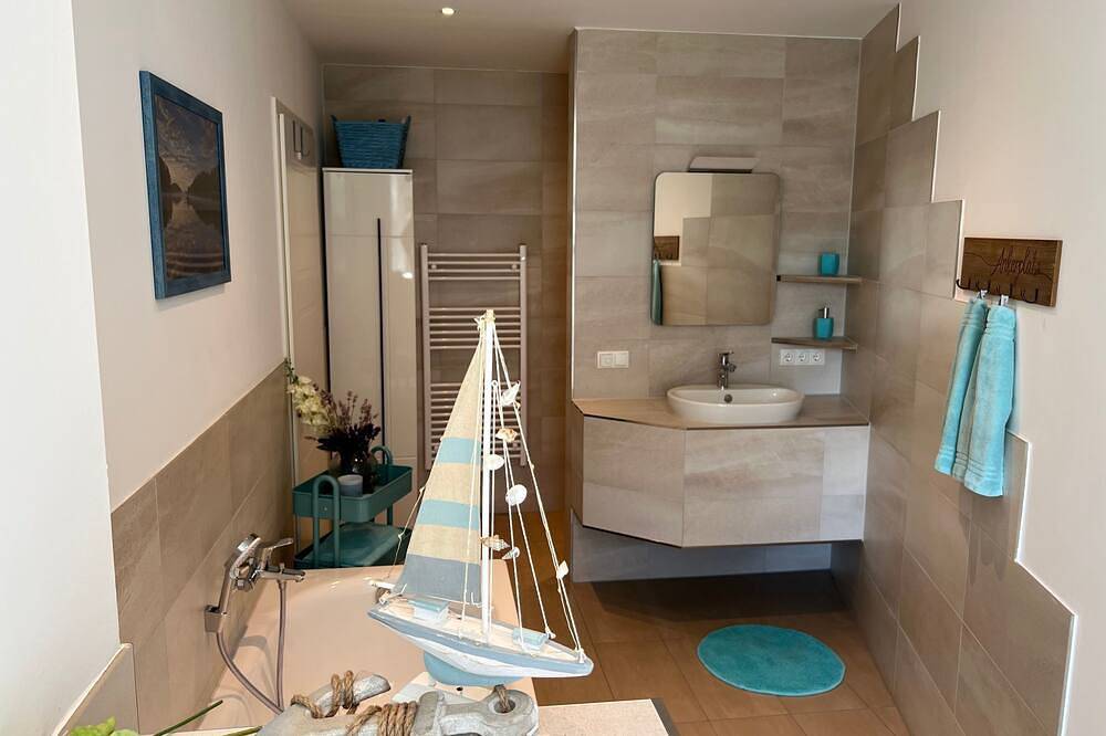 Ganze Wohnung, Ferienwohnung/App. für 3 Gäste mit 75m² in Rostock (188690) in Markgrafenheide, Rostock