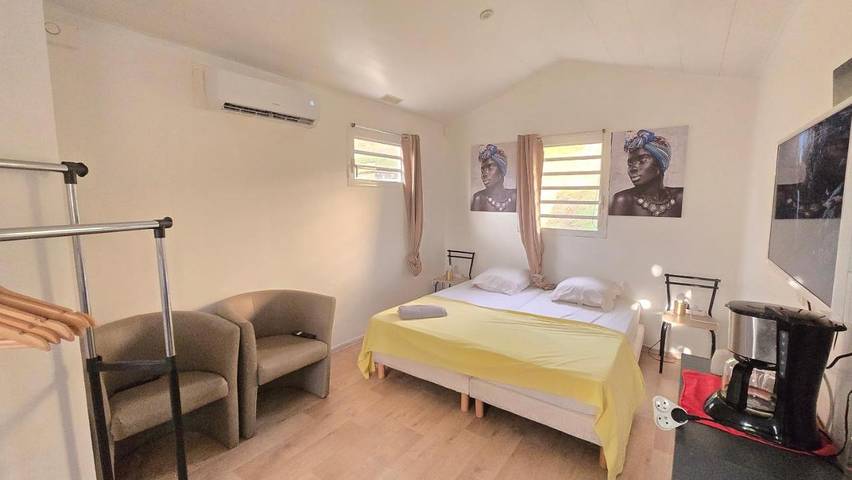 Maison d’hôte pour 2 personnes, avec vue et terrasse