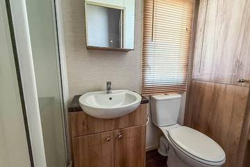 Static Caravan for 4 People in Great Yarmouth, Norfolk, Photo 4