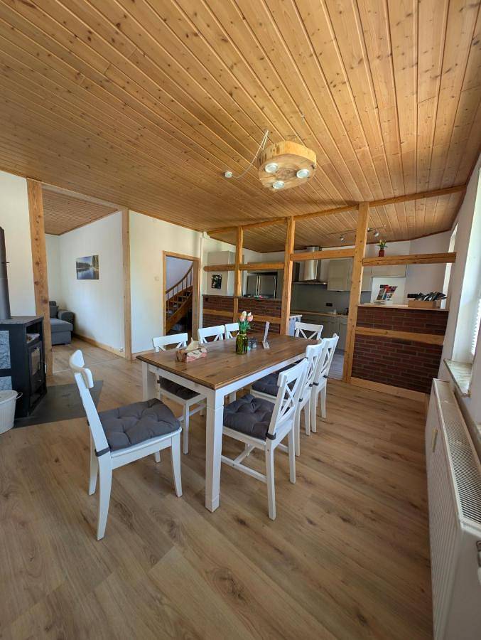 Ferienwohnung für 10 Personen, mit Balkon und Terrasse in Seesen - 2
