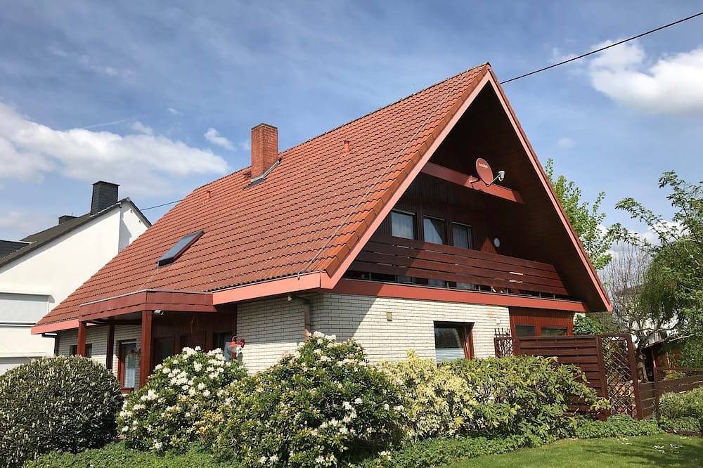 Ganze Wohnung, Neu in 2019 !! Unsere Ferienwohnung wurde liebevoll für Sie eingerichtet in Minderlittgen, Bernkastel-Kues & Umgebung