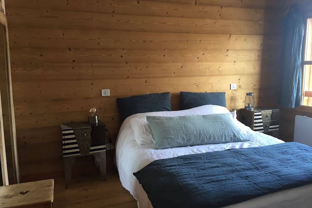 Apartamento entero, T4 grd de pie Pra Loup 1600 parque privado 50m pistas / oficina de turismo in Pra-Loup, Uvernet-Fours