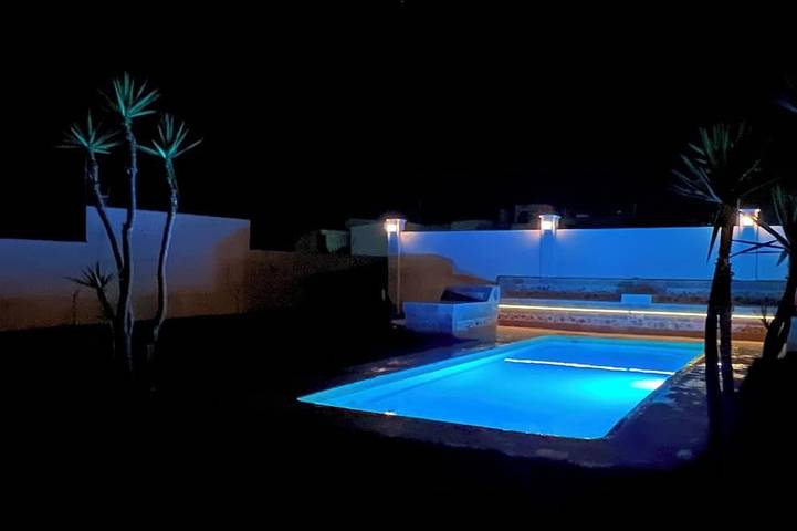 Casa vacanza per 12 persone, con piscina e giardino, con animali domestici in Torchiarolo