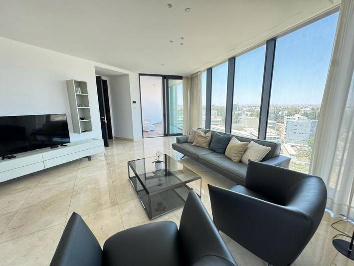 Apartamento de vacaciones para 4 personas, con jacuzzi y balcón además de sauna y piscina - 1