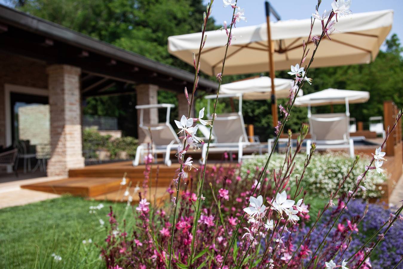 Zimmer 'Resort Villa Paola – Camera Merlo' mit Meerblick, Wlan und Klimaanlage in Longiano, Forlì-Cesena Provinz